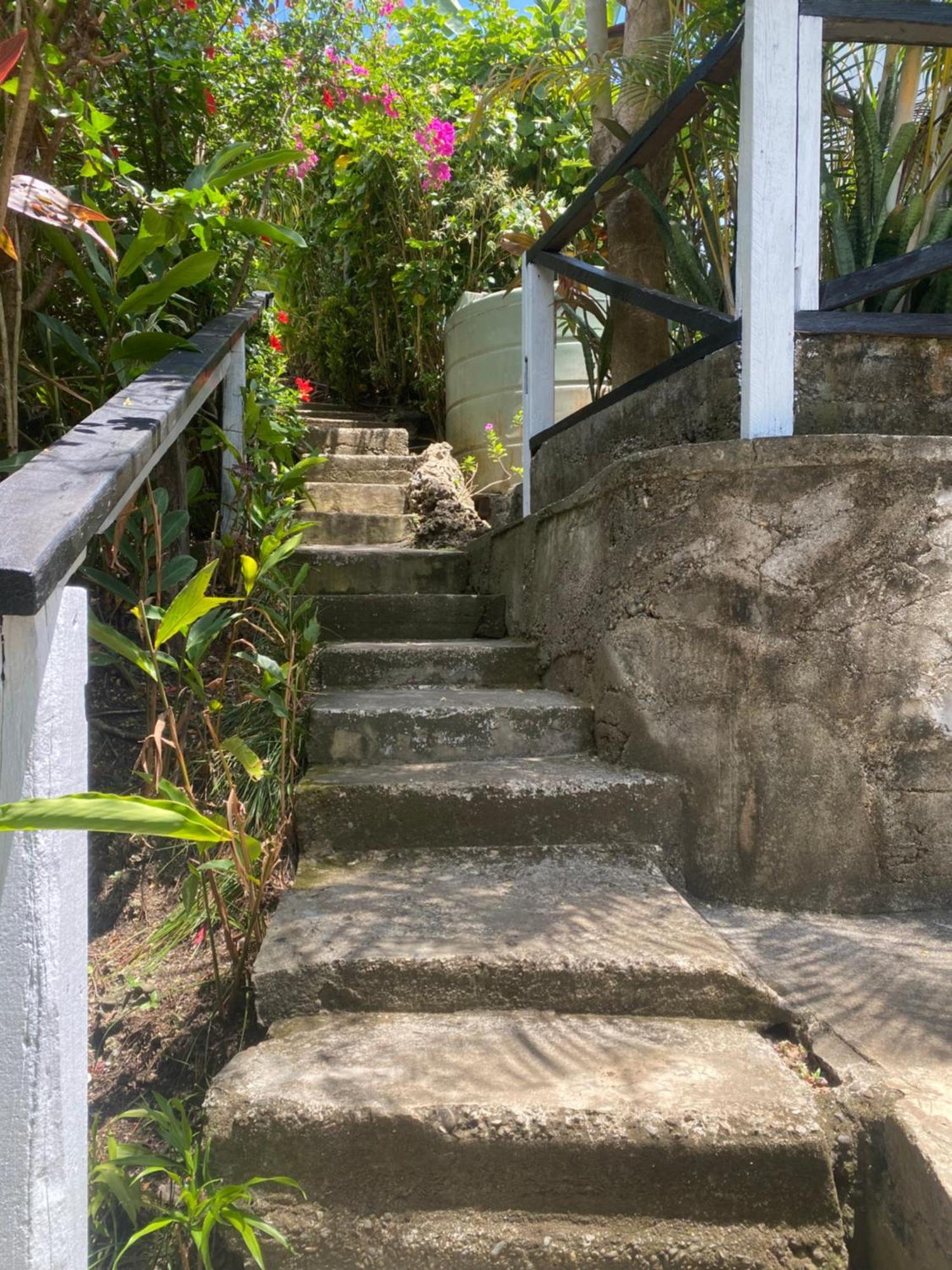 Island Home Honiara Kültér fotó